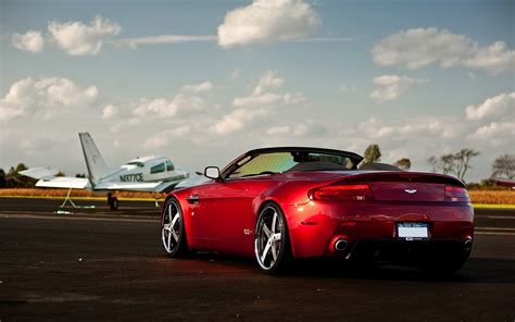 Fondos De Pantalla Vehículo Nubes Aeronave Coches Rojos Coche Deportivo Aston Martin
