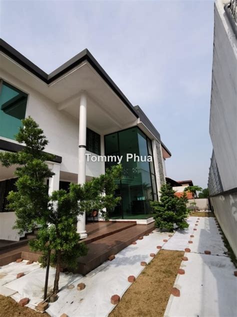 These stays are highly rated for location, cleanliness, and more. Jalan Kencana , Serene Park , Johor Bahru Corner Semi ...