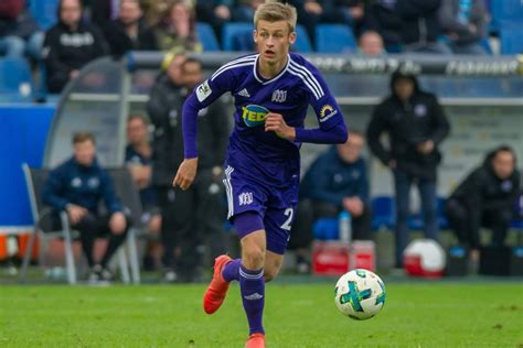 Get the latest vfl osnabruck news, scores, stats, standings, rumors, and more from espn. VfL Osnabrück verlängert mit Sebastian Klaas