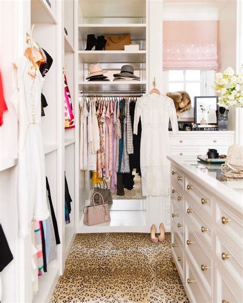 How do you turn a small bedroom into a dressing room? How to Turn a Spare Room into Your Dream Closet & Dressing ...