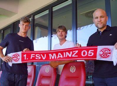 25 thousand €* nov 4, 1998 in , dávid németh. Mainz machte Rennen um Mattersburg-Juwel Nemeth und ...
