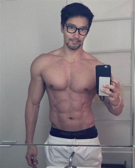 Youthful Male Model With Incredible Body Defies The Ageing Processbut How Old Is He Mirror