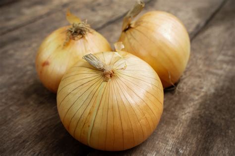 Yellow Onions | Cal-Organic Farms