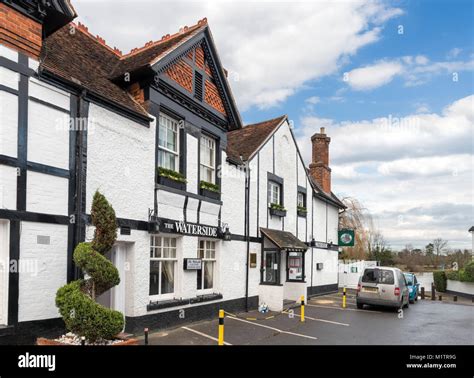 The Waterside Inn In Bray Hi Res Stock Photography And Images Alamy