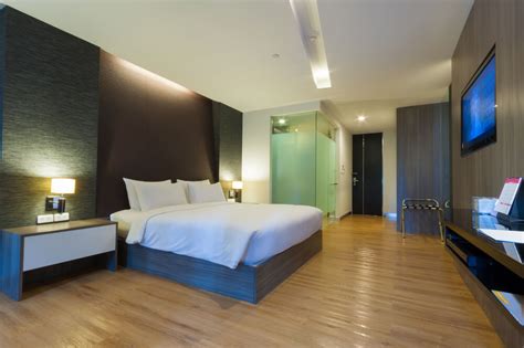 Designing City Themed Bedrooms Inspiration From Hotel Suites Inspiring Home Design Idea