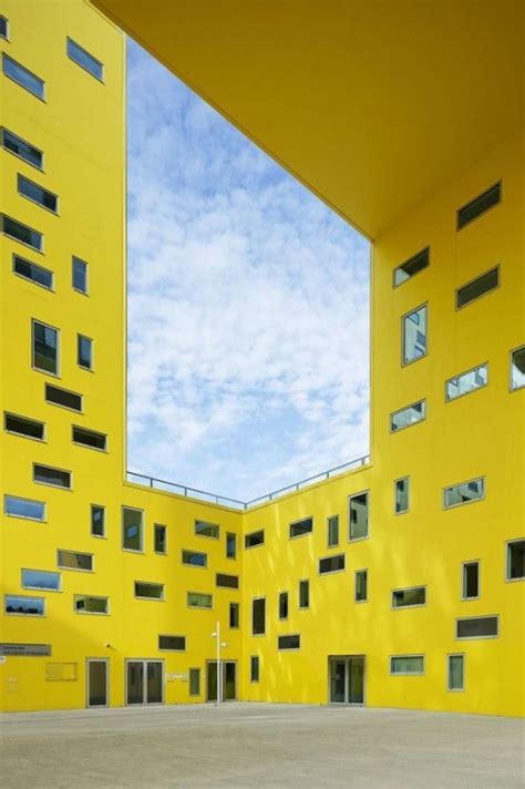 10 Must See Yellow Colored Architecture Cite Des Affaires In Saint
