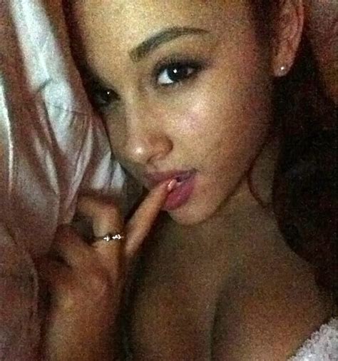 Ariana Grande Naked Photos Are Confirmed In Scandalpost