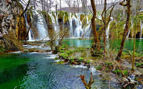 Which is the best desktop wallpaper in hd? Plitvice Lakes National Park Croatia World Famous ...