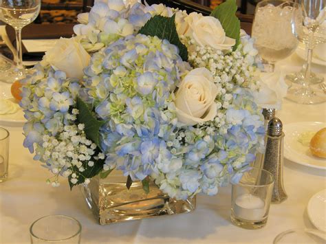 Simple Elegance With Blue Hydrangea And Ivory Roses Low Centerpieces