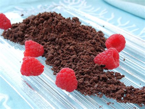 Easy Chocolate Sand A Crunchy Cookie Garnish Mias Cucina