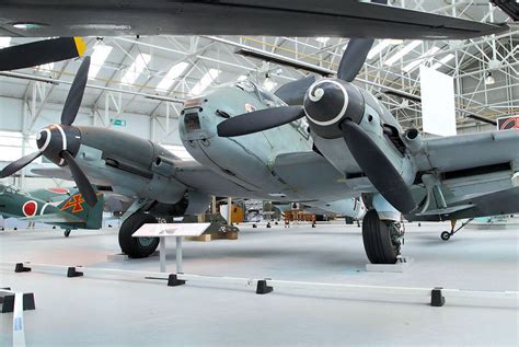Messerschmitt Me 410 Hornisse Kampfflugzeug Der Klasse Zerstörer