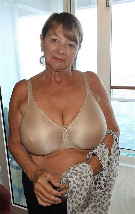 A Collection Of Mature Women With Great Big Tits Old