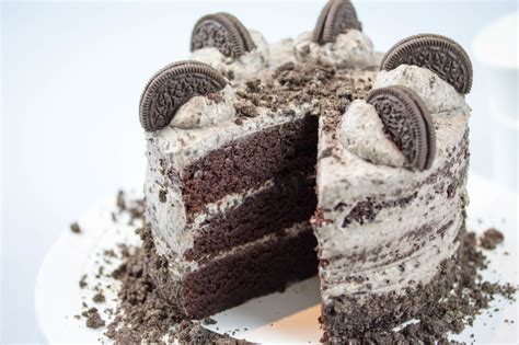 Oreo Kuchen Naked Cake Mit Schokolade Und Kekse