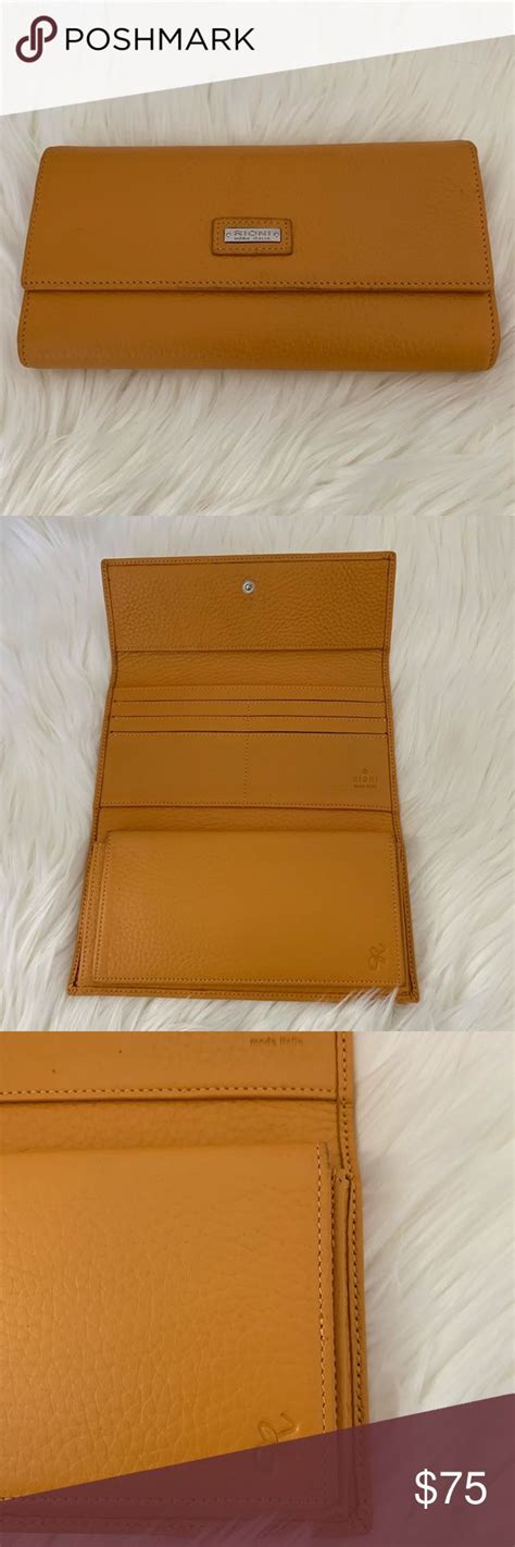 Rioni Leather Check Books Wallet Pre Loved Checkbook Wallet Leather