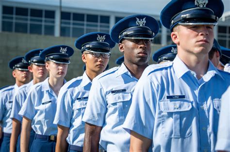Air Force Sets New ‘Aspirational' Goals for Diversity in Officer