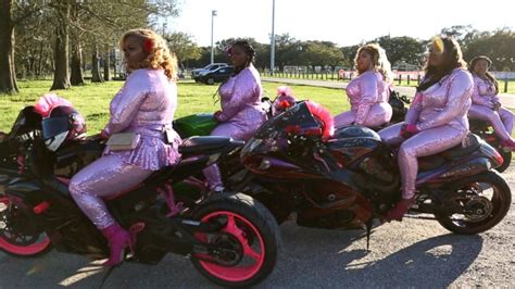 Video Meet The Caramel Curves New Orleans All Female Motorcycle Club Abc News