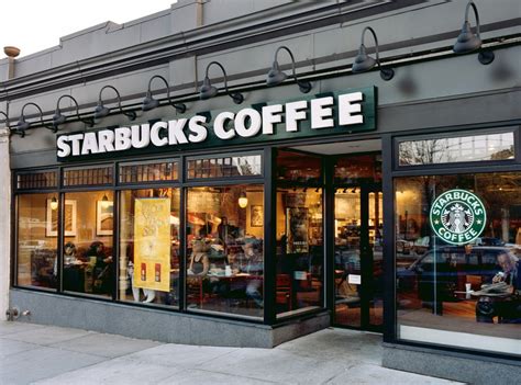 Starbucks Just Launched Its New Rewards Program And People Are Already