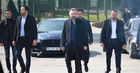 Izle dizisin tüm bölümleri tek parça hd izle, eşkiya dünyaya hükümdar olmaz son bölüm izle son bölümü izle. ATV ile EDHO son bölüm tamamını izle! Eşkıya Dünyaya ...