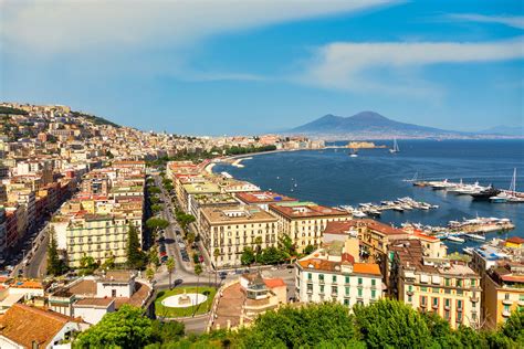 The Weather and Climate in Naples, Italy
