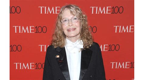 Mia Farrow Doesnt Care About Woody Allen 8days