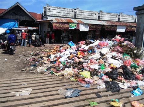 Kekurangan Armada Sampah Jadi Kendala Dinas Lingkungan Hidup Nabire