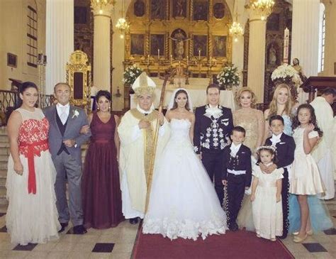 Anahí E Manuel Velasco Se Casam No México