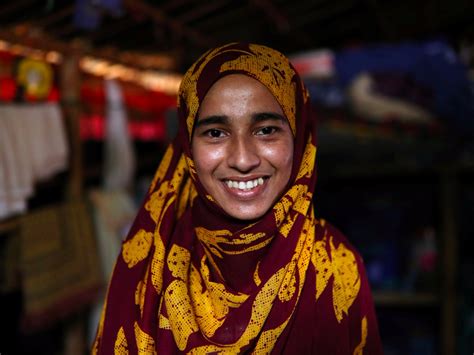 A Young Rohingya Womans Escape From Myanmar Business Insider
