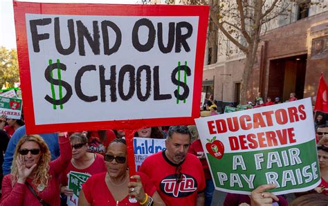 The Radical Organizing That Paved The Way For Las Teachers Strike