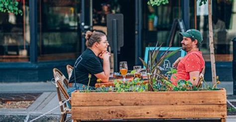 Here's what you need to know about outdoor dining in Montreal | Dished