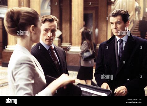 Die Another Day Rosamund Pike Toby Stephens Pierce Brosnan 2002 C