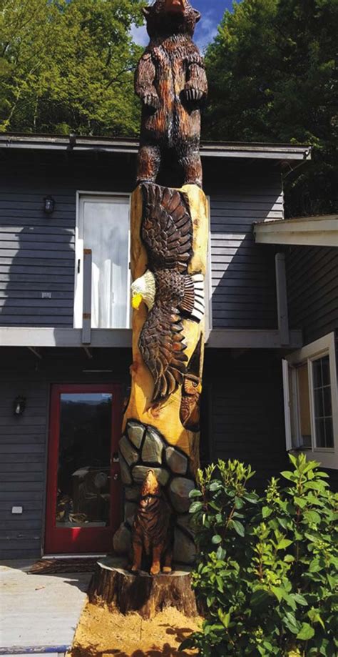 Turn javascript on so airbnb can work its magic. Artist creates totem pole out of tree | News, Sports, Jobs ...