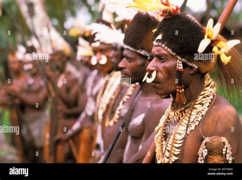 Indonesia Irian Jaya Indigenous People Stock Photo Alamy