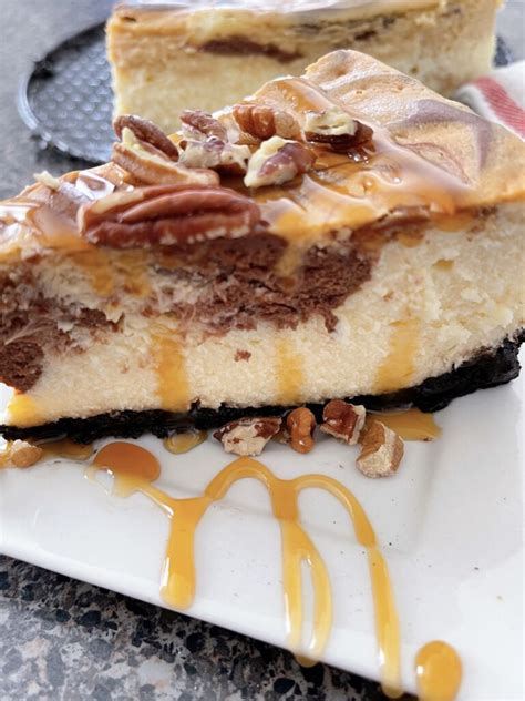 Caramel Pecan Turtle Cheesecake The Mommy Mouse Clubhouse