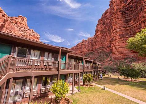 The cabin sites also have water/electric hookups for rvs. Best Havasu Canyon Hotels, Arizona • James Kaiser