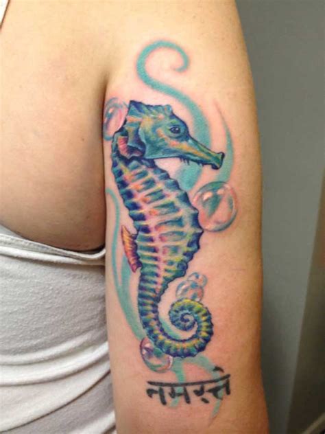 50 Adorably Cute Seahorse Tattoos Tattooblend