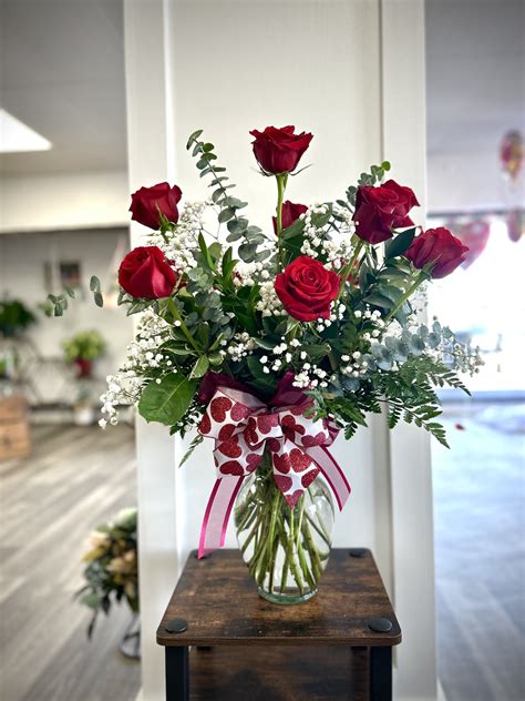 🌹 ️ Celebrate Love this Valentine's... - Main Street Floral