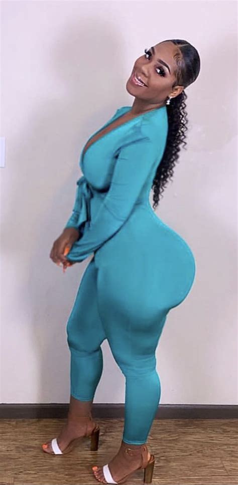 Pin By Xankhex On Hot Curvy Woman Beautiful Black Women Beautiful Curvy Women