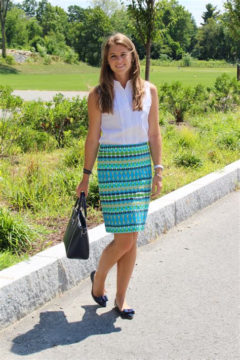 A Pencil Skirt With Flats What You Need To Know To Make It Work The Joy Of Style