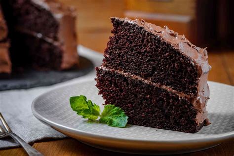 28 Easy Cake Recipes