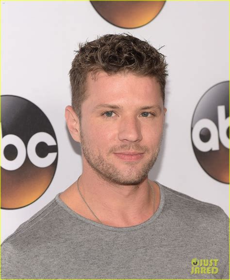 Ryan Phillippe Reveals Why His Tv Experience Was Exhausting Photo 3280970 Felicity Huffman