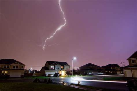 How To Keep Kids Safe During Severe Thunderstorms