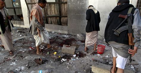 Bomb At Yemen Mosque Kills At Least 25 The New York Times