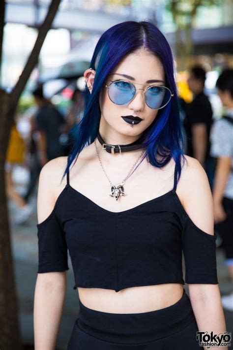 Gothic Japanese Street Style W Noise And Kisses Demonia Glad News
