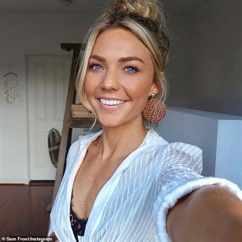 Home And Away Star Sam Frost Reveals She S Been Sober For Eight Months