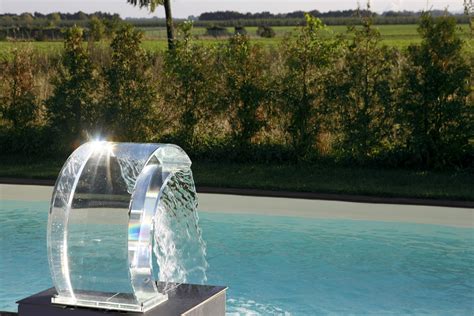 Acrylic Glass Pool Fountain With Led Features Couture