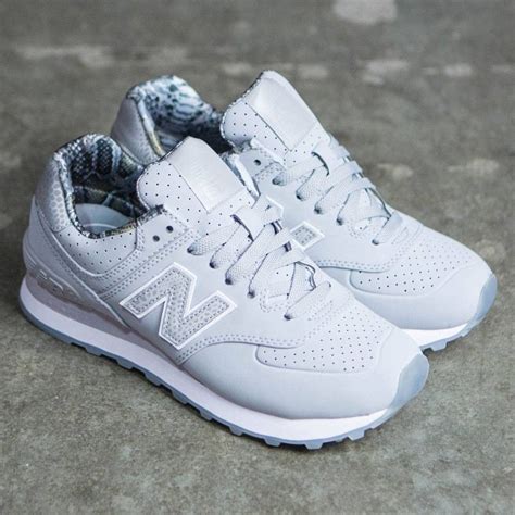 New Balance Women 574 Luxe Rep Wl574sya Silver Silver Mink Outfit