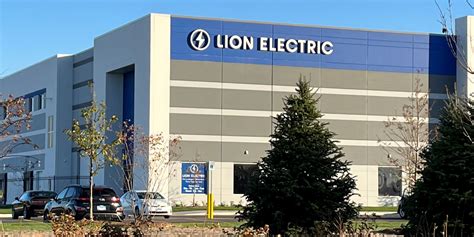 Lion Electric Opens Factory In Illinois