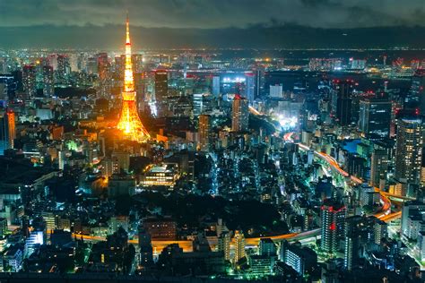 Tokyo Tower Shining At Night Offbeat Japan Alternative Japan Guide