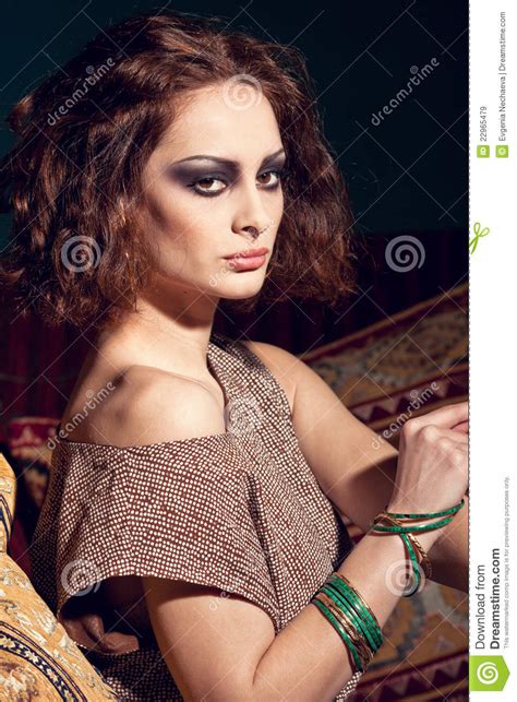 Ritratto Di Modo Di Una Donna Sexy Del Brunette Immagine Stock
