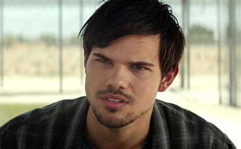 Run The Tide Trailer Taylor Lautner Plays A Protective